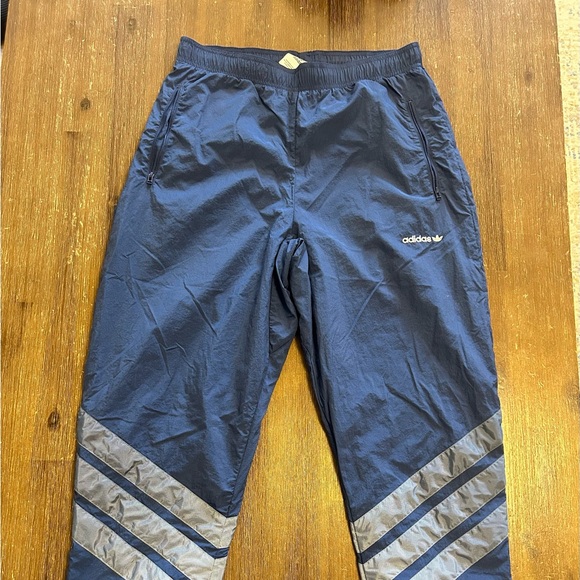 ADIDAS MENS windbreaker joggers (medium) - Picture 1 of 4